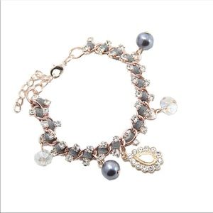 Dainty gray pearl crystal bracelet